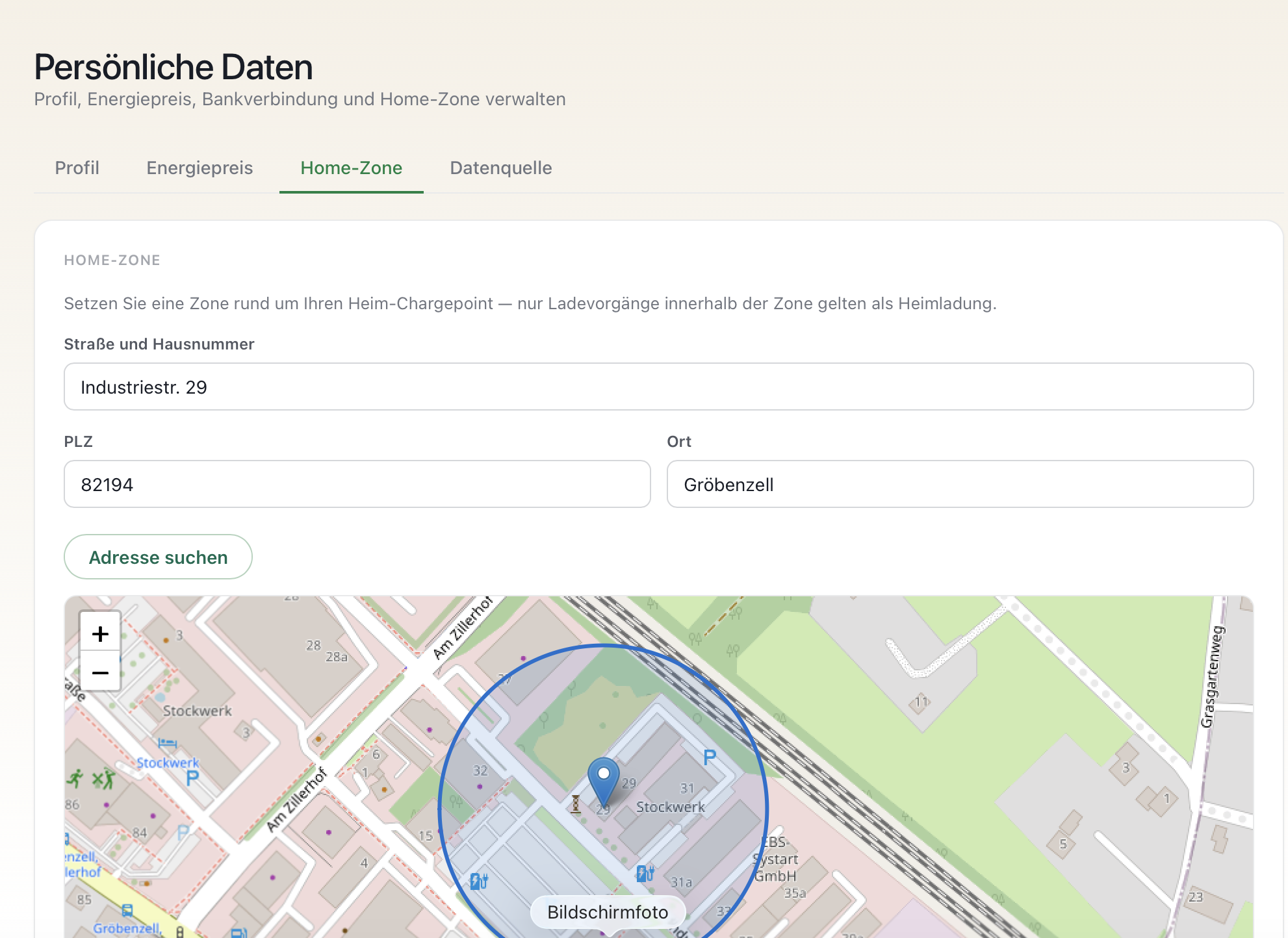 Home-Zone: Kartenausschnitt mit Adresse, blauer Geofence-Kreis um den Heim-Chargepoint. Nur Ladevorgänge innerhalb des Kreises gelten als Heimladung.